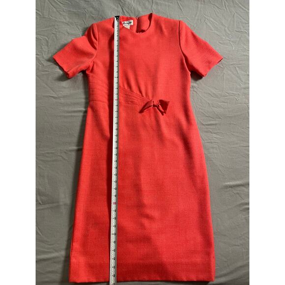 Vtg. 1960s Henry Lee Short Sleeve Dress - Picture 8 of 9